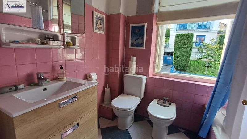 Foto 70d50711-19df-4f9f-a059-2b2603347210. Casa amb aparcament a Numancia - San Fernando Santander