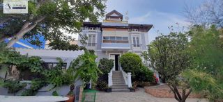 Casa  Calle antonio mendoza. Casa con encanto en un lugar privilegiado
