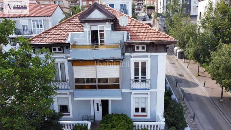 Foto 87d5a9be-4e5b-4d23-81ac-a78f42a05c85. Casa amb aparcament a Numancia - San Fernando Santander