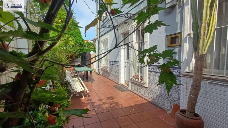 Foto e7ee5a4e-fb33-4738-9c11-9f57bcd9a498. Casa amb aparcament a Numancia - San Fernando Santander