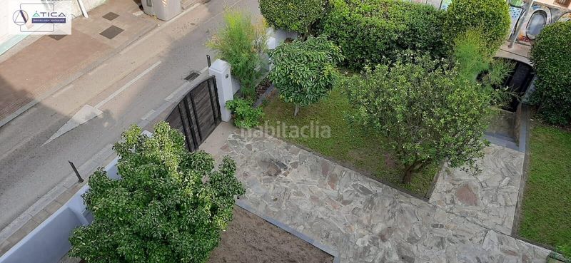 Foto ed6c0050-06e7-432a-8daa-8247960ae29d. Casa amb aparcament a Numancia - San Fernando Santander