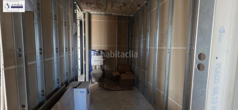 Foto 10a2eb95-8319-4c28-a243-98f8cd096da0. Etagenwohnung mit heizung in Cuatro Caminos Santander