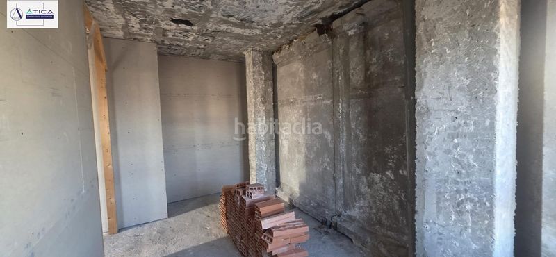 Foto e48895e7-cc1e-4d0b-9061-119c8b7fb24f. Pis amb calefacció aparcament a Cuatro Caminos Santander