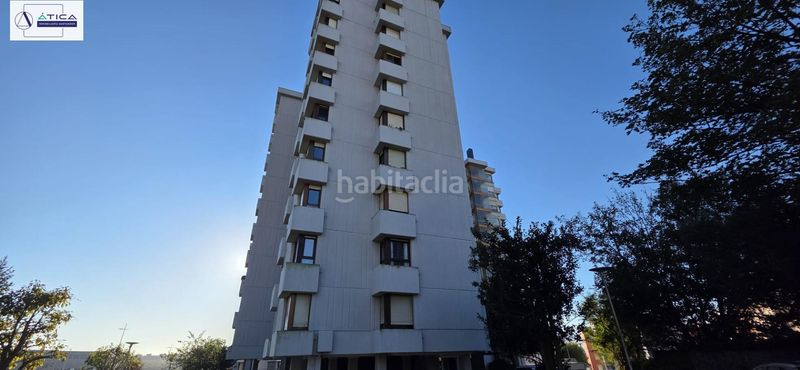 Foto f060e7e0-cd20-4a6e-b6b3-8ec2c1e63ba9. Pis amb calefacció aparcament a Cuatro Caminos Santander