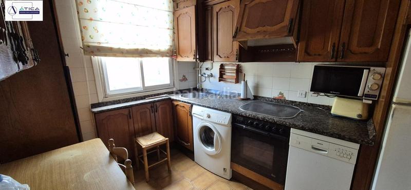 Foto d635788b-bb81-4e3c-ad21-f0f6a03e2076. Penthouse with heating in Centro - Ayuntamiento Santander