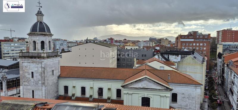 Foto e795a34c-e8c9-4cb3-8d55-f2c27b5872ce. Penthouse with heating in Centro - Ayuntamiento Santander