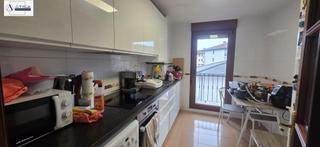 Etagenwohnung  Barrio badames. Amplio y luminoso piso en el corazón de badames, ideal para entr