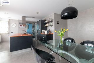 Maison jumelée  Barrio pozo la torre. Impecable adosado en mortera con jardín y terraza