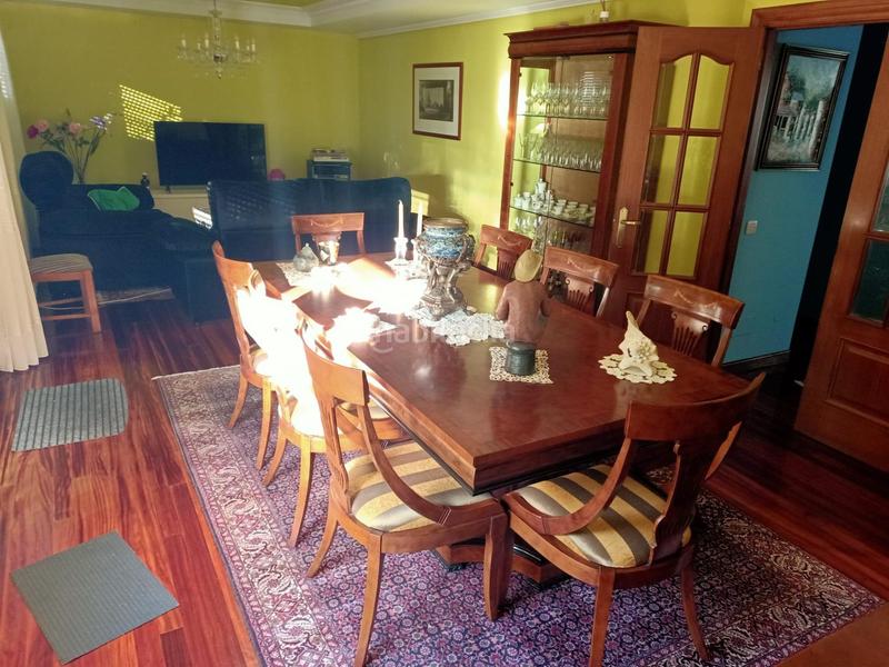 Foto 1d6037f5-9bec-4a95-a092-1d0fd8ffe468. Casa aparellada amb calefacció aparcament a Mortera Piélagos