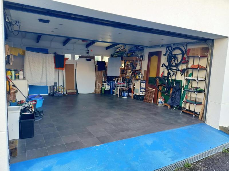 Foto 24d81ba5-e4a7-4709-bc58-cd481acea96b. Casa aparellada amb calefacció aparcament a Mortera Piélagos