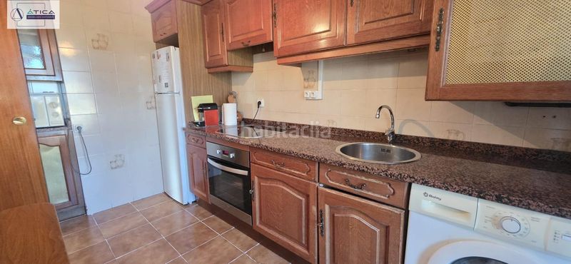 Foto bc9edf1c-9f46-49f3-bf11-f5d17d588f6b. Pis amb calefacció aparcament a General Dávila Santander