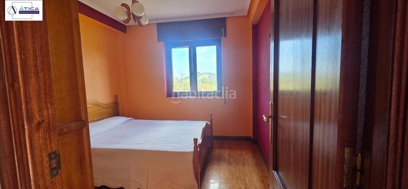 Foto 2fe93d79-ad5d-434b-8f87-76d7e6b27779. Casa aparellada amb aparcament a Bárcena de Cicero