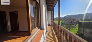 Doppelhaus  Barrio casuso. Casa rustica amplia y  luminosa en una ubicacion privilegiada