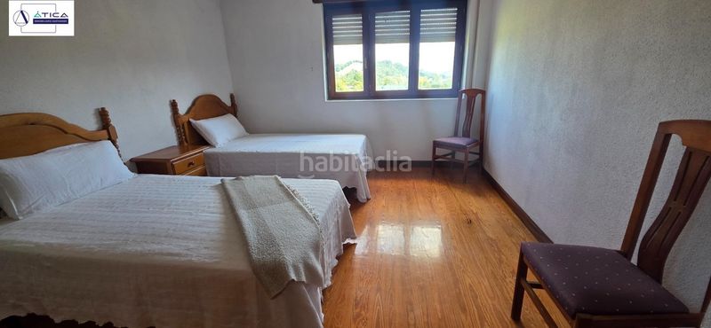 Foto d39a1847-d296-446f-af1a-7362a1abf465. Casa aparellada amb aparcament a Bárcena de Cicero