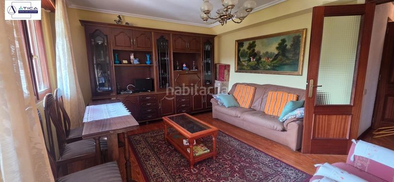 Foto efdb73b2-e56d-46b5-8cbc-548075753d39. Casa aparellada amb aparcament a Bárcena de Cicero