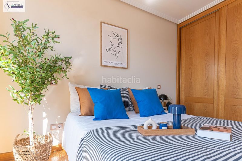 Foto 0fb4013c-37c9-4e94-b7a5-4ae7bcd83a21. Àtic amb calefacció aparcament piscina a La Pereda Santander