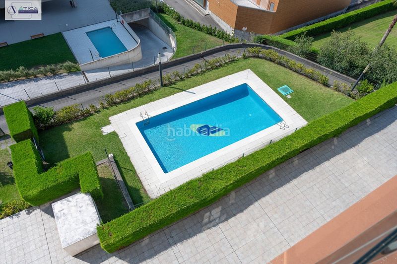 Foto 317e4c4d-65b1-4ab7-a9c2-6d693d830aa4. Àtic amb calefacció aparcament piscina a La Pereda Santander