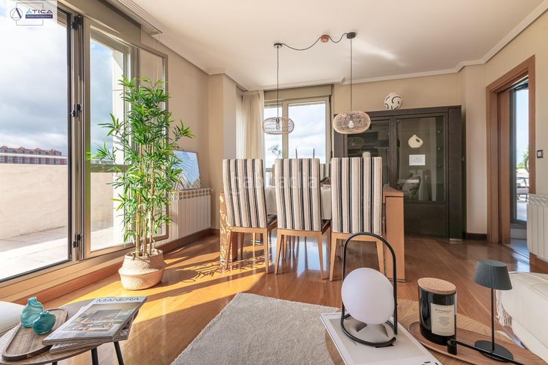 Foto 72228a62-b7f3-4702-b087-fa5f62c91fd8. Àtic amb calefacció aparcament piscina a La Pereda Santander