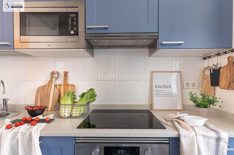 Foto 8450278d-0ddb-4ea1-9f19-cd0643466d0e. Àtic amb calefacció aparcament piscina a La Pereda Santander