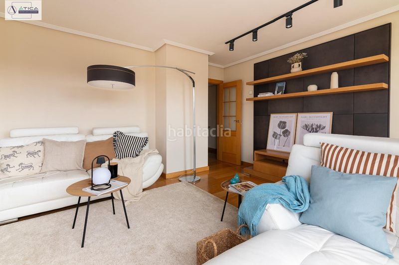 Foto 8c48e8a7-87d9-4357-a822-2611b1decfe0. Àtic amb calefacció aparcament piscina a La Pereda Santander