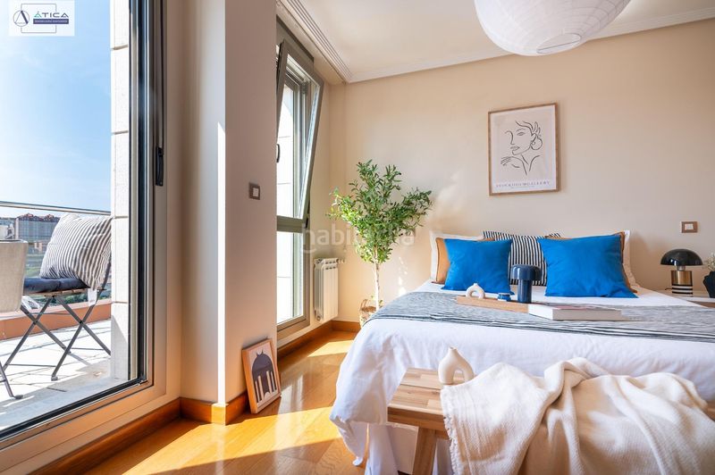 Foto bbead6af-38dc-4c46-bcb6-443826b4b3c2. Àtic amb calefacció aparcament piscina a La Pereda Santander