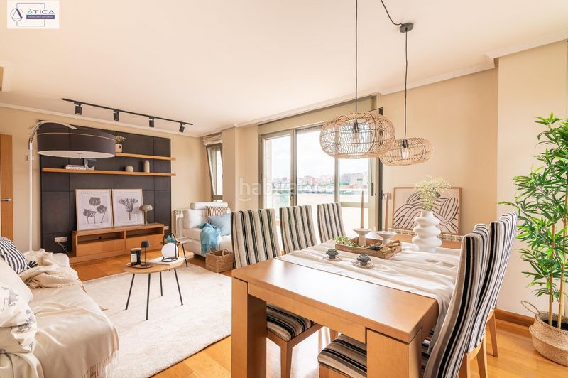 Foto bedf290f-136a-4eae-98a7-f8976d2f3059. Àtic amb calefacció aparcament piscina a La Pereda Santander