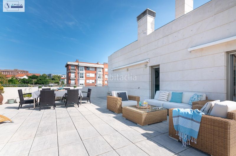 Foto e57bc01d-d4e9-4354-9359-c2f813f40ce9. Àtic amb calefacció aparcament piscina a La Pereda Santander