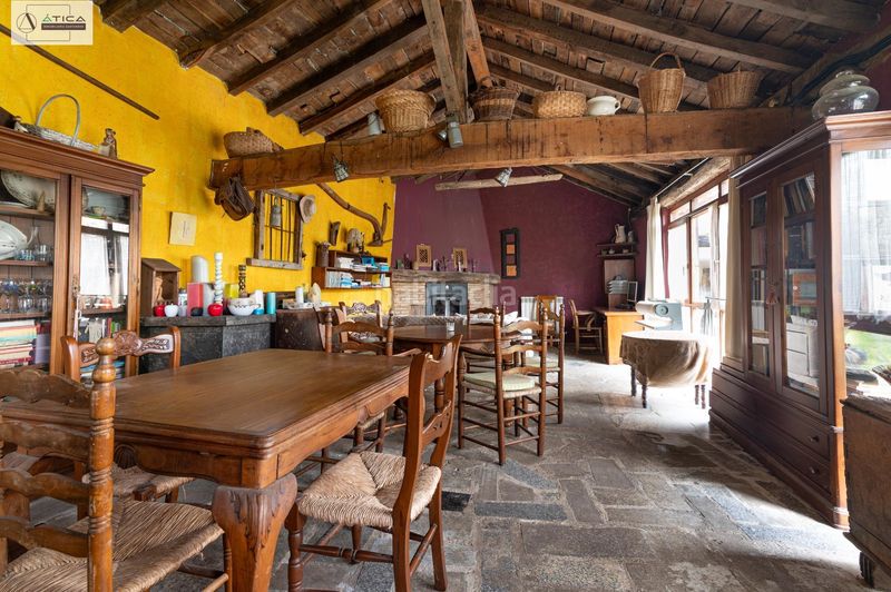 Foto afbec9da-d087-404f-a315-81c664f8af36. Edificio hotel rural con historia, encanto y un negocio listo para continuar en Valle de Valdebezana