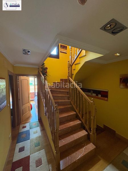 Foto 04aa40aa-1e24-4e3d-a85d-1c1e2efd2247. Casa adossada amb calefacció aparcament a Centro Castro - Urdiales