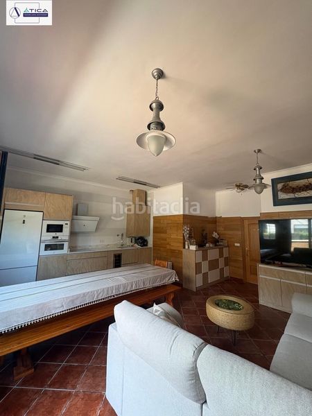 Foto a986bb0d-821f-4b32-a9fa-0950b13028cb. Casa adossada amb calefacció aparcament a Centro Castro - Urdiales