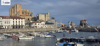 Casa a schiera  Calle del voluntariado. Exclusivo chalet adosado en el corazón de castro urdiales