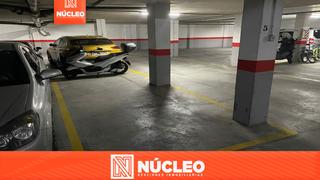 Parking voiture  Carrer pol lux. Garaje con trastero en babel