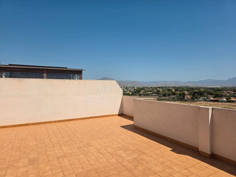 Foto af187619-0534-4165-b3a2-a639771ec2db. Attico con parcheggio piscina in Parque Lo Torrent Sant Vicent del Raspeig