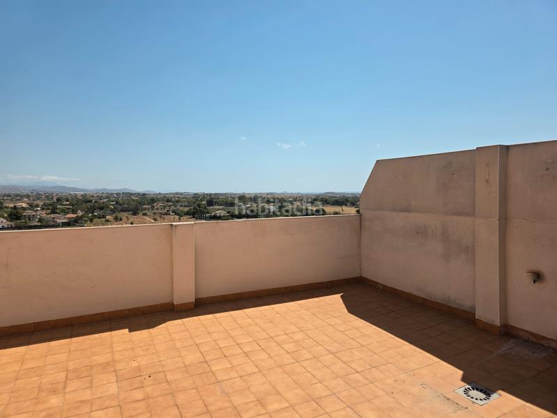 Foto dd197031-d797-48f5-9b0b-d508f0c41fd5. Attico con parcheggio piscina in Parque Lo Torrent Sant Vicent del Raspeig