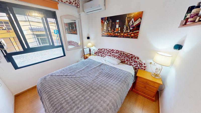 Foto b69e38a7-dfc5-4545-b858-856f798183f3. Appartamento in Florida Baja Alicante