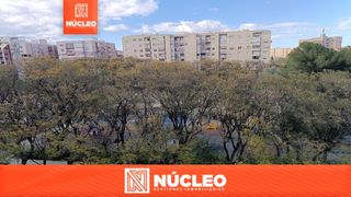 Pis  Calle de orión. ¡¡piso con vistas a plaza la viña!!