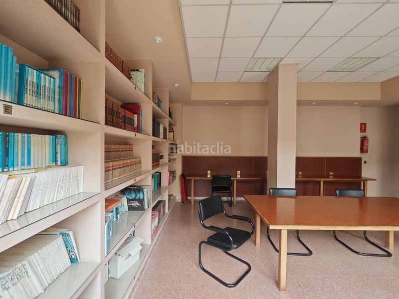Foto ba34c19f-88f5-4985-853d-8776e1eb2d5d. Dúplex amb aparcament piscina a Babel Alicante