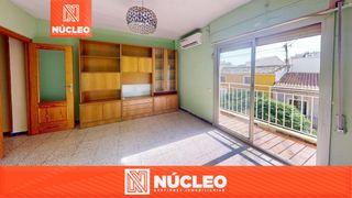 Pis a Villafranqueza. * luminosa vivienda con gran potencial en el centro de villafran
