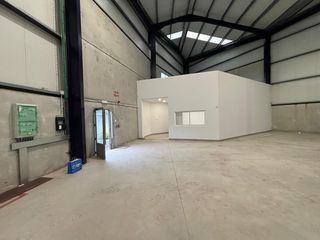 Fabrikhalle in Rúa monte louredo 10. Venta de nave con 930 m2 con campa de 500 m2 en poligono de o ca