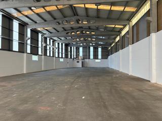 Alquiler Nave industrial en Porriño (O). Alquiler de nave de 1.000 m2 con campa en el poligono de a granx