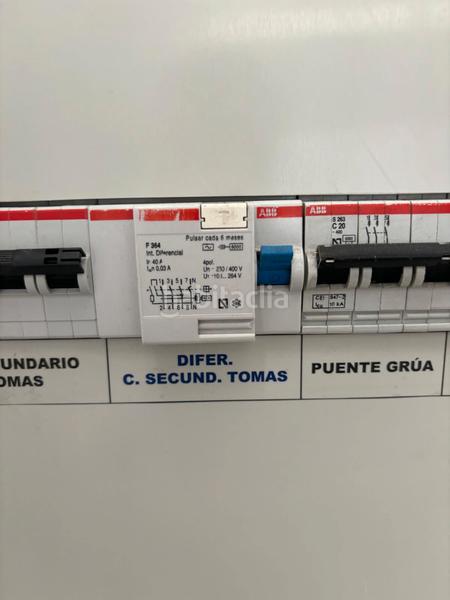 Foto 7acc4ebf-8c1f-4928-b613-e55ec4fd359f. Affitto capannone industriale con riscaldamento in Porriño (O)