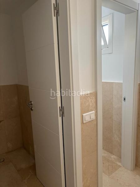 Foto ad433ef2-7043-4bf8-be3c-36aebe245916. Affitto capannone industriale con riscaldamento in Porriño (O)