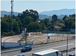 Location Terrain industriel à N-120 185. Parcela o campa en alquiler de 6.500 m2  en  zona  meixoeiro, vi