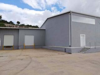 Alquiler Nave industrial en Vial camino 84. Alquiler de nave 2.000 m2 en crta puxeiros-peinador, zona indust