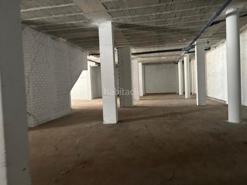 Foto 504e3fe4-a2f2-4757-83b9-80af85eaaa2e. Local comercial en avenida galicia 25 bajo comercial en venta de 81 m2 con sótano de 206 m2 en av galicia de porriño en Porriño (O)