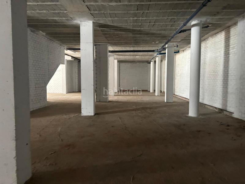 Foto c481f802-dbd1-4dae-b88c-39e9c6ff3ced. Local comercial en avenida galicia 25 bajo comercial en venta de 81 m2 con sótano de 206 m2 en av galicia de porriño en Porriño (O)