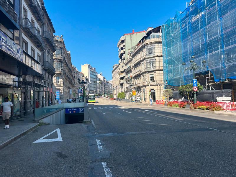 Foto 74e6f2a6-ff17-46b8-ad04-4059c51b36a5. Alquiler local comercial en rúa policarpo sanz 11 alquiler de bajo comercial de 1.000 m2 en policarpo sanz - en Vigo