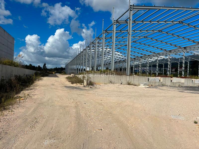 Foto c2fe68b7-bc75-4f10-863e-95899783cf77. Miete fabrikhalle in rua casal aboy 1 in Tui