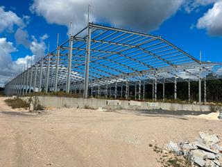 Miete Fabrikhalle in Rúa 1 35. Nave en alquiler de 8.000 m2 con campa exterior de 30.000 m2 en