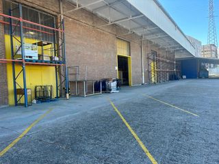 Affitto Capannone industriale in Camiño gandariña 106. Nave industrial en alquiler de 660 m2 con campa exterior en lava